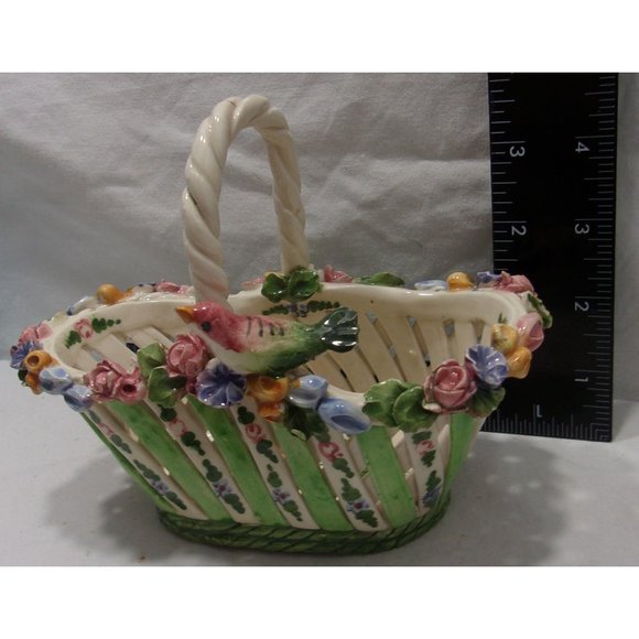 VTG Capodimonte Porcelain Bird Basket Flowers w/ Handle Spring / Easter 5 1/2" - Picture 9 of 10